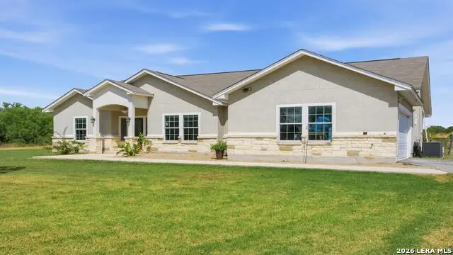105 Hidden Haven, Floresville, TX 78114 - #1