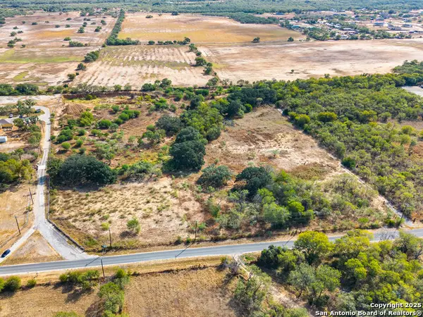 17520 Jackel Rd., Von Ormy, TX 78073