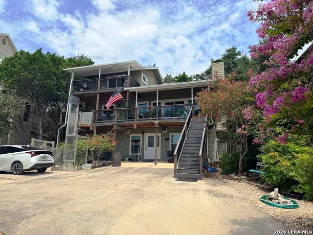 1135 Lakebreeze Dr, Canyon Lake, TX 78133 - #2