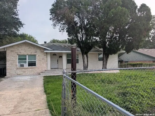 111 Morningview Dr, San Antonio, TX 78220