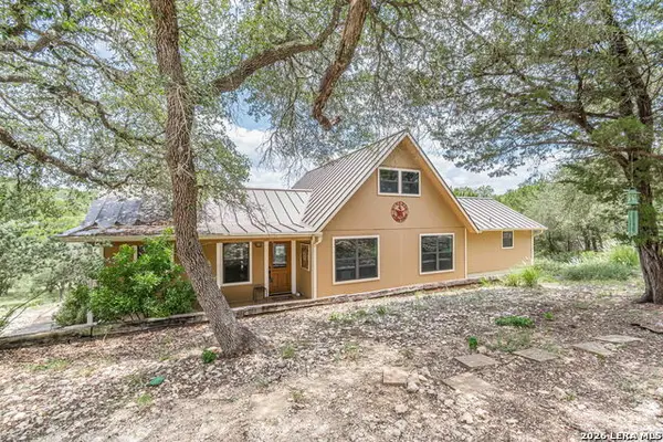5093 Chimney Rock, Canyon Lake, TX 78133