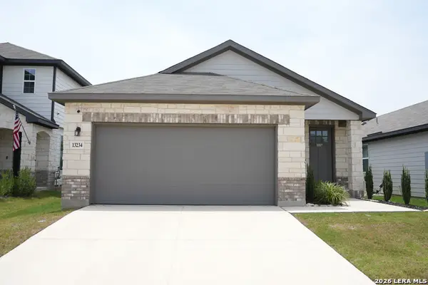 13234 Forscher Crest, San Antonio, TX 78253
