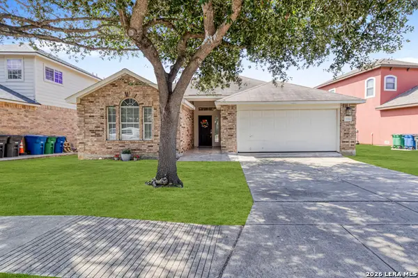 1106 Seven Iron, San Antonio, TX 78221