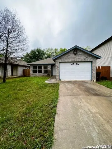 9638 Green Plains Dr, San Antonio, TX 78245 - #1