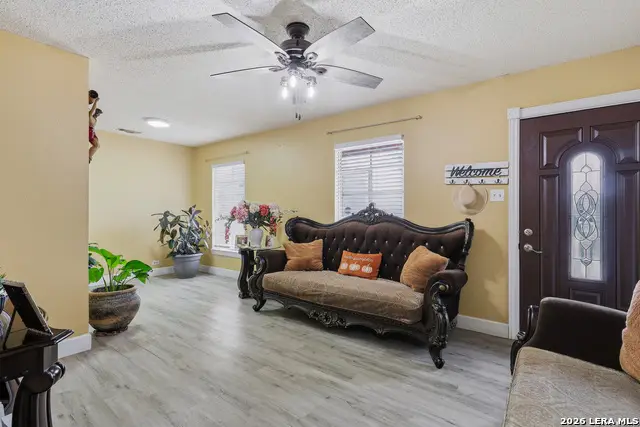 118 Redrock Dr, San Antonio, TX 78213 - #2