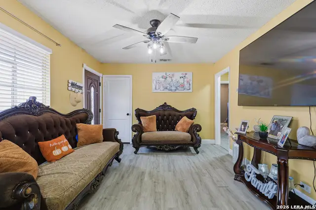 118 Redrock Dr, San Antonio, TX 78213 - #3