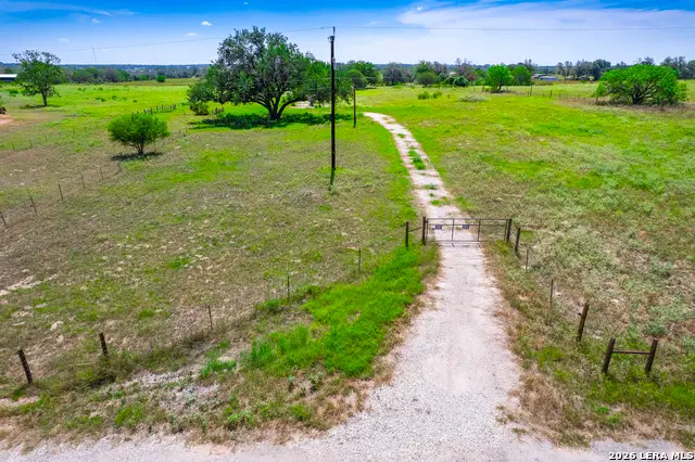 2572 Mogford Rd, San Antonio, TX 78264 - #3