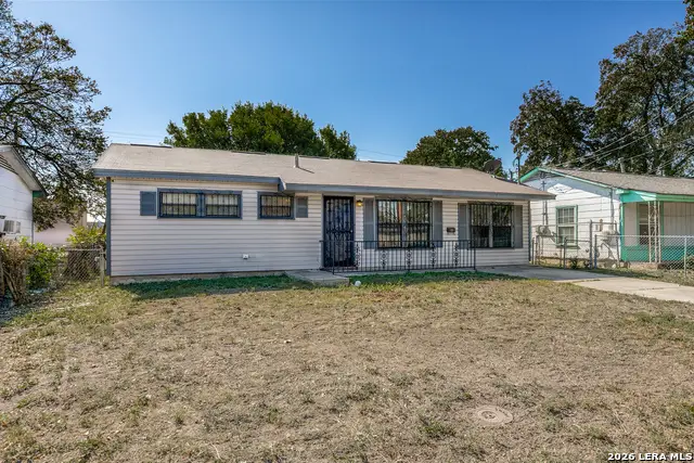 354 Las Palmas Dr, San Antonio, TX 78237 - #3