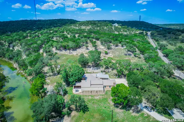 320 Upper Cibolo Creek Rd, Boerne, TX 78006