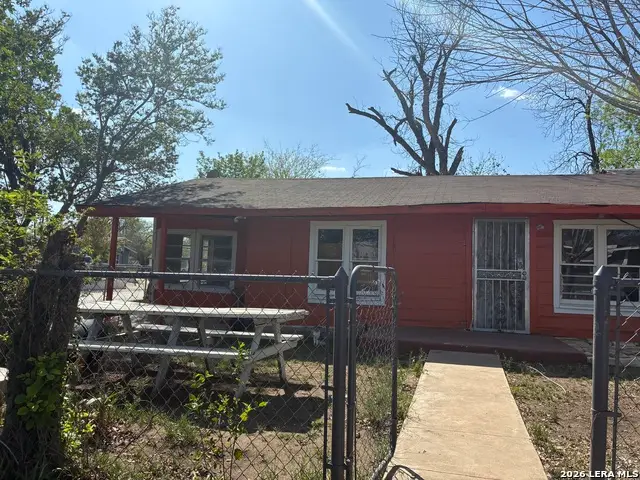 927 Crittendon St, San Antonio, TX 78211 - #2