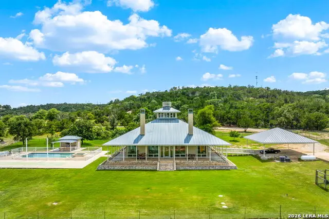 834 Northwood Hills Dr, Fredericksburg, TX 78624 - #1