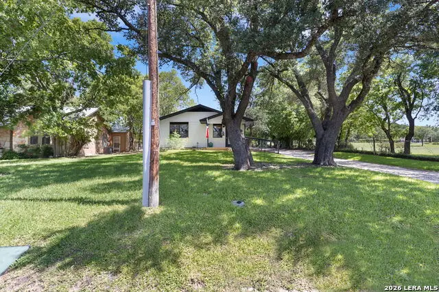 500 Cross Mountain Dr, Fredericksburg, TX 78624 - #2
