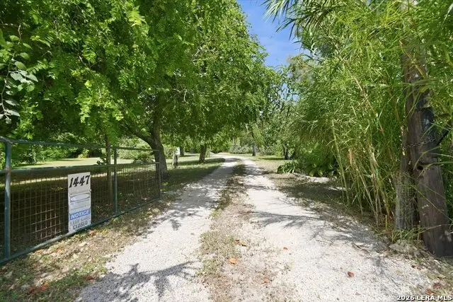 1447 S Main St, Ingleside, TX 78362 - #1