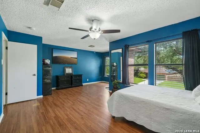 6434 Maverick Oak Dr, San Antonio, TX 78240 - #2