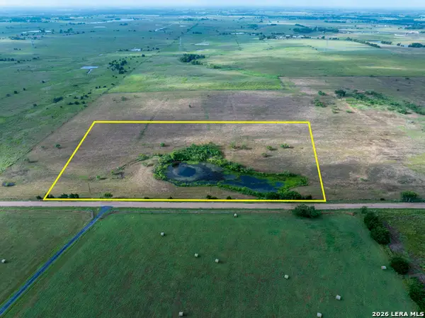 01 Berger Road, Schulenburg, TX 78945