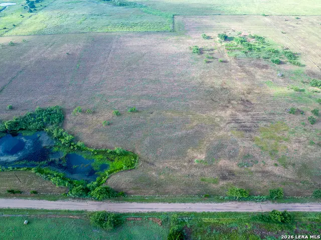 01 Berger Road, Schulenburg, TX 78945 - #3