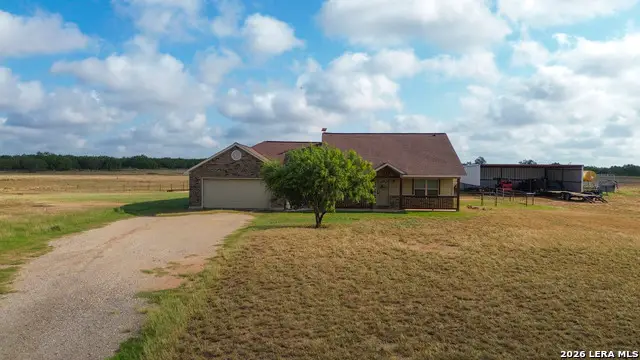3084 Cr 328, Jourdanton, TX 78026 - #3