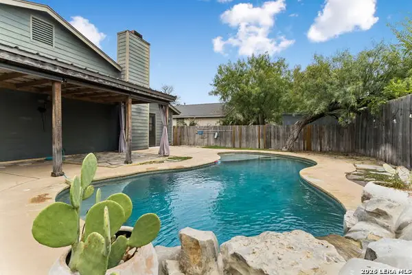 12226 Ecksminster St, San Antonio, TX 78216