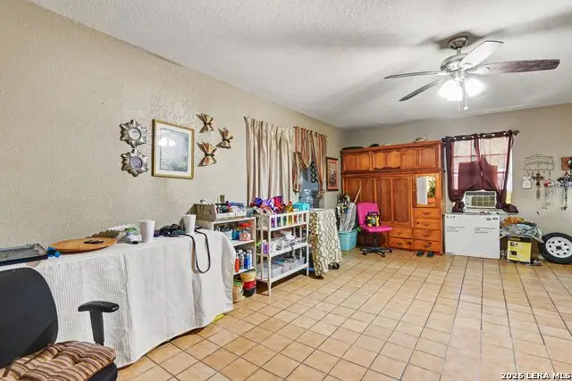 15903 Belen St, San Antonio, TX 78221 - #3