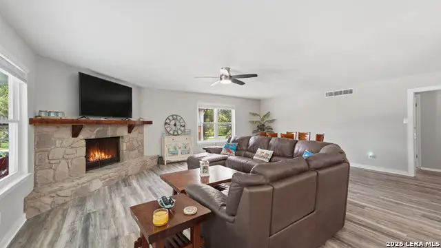 429 Laguna Vista, Seguin, TX 78155 - #3