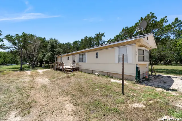 404 Camino Real Rd, Kerrville, TX 78028 - #3