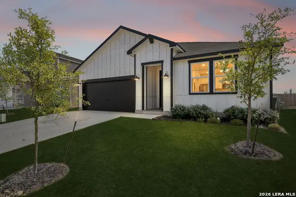 16559 Rosemary Rdg, Elmendorf, TX 78112