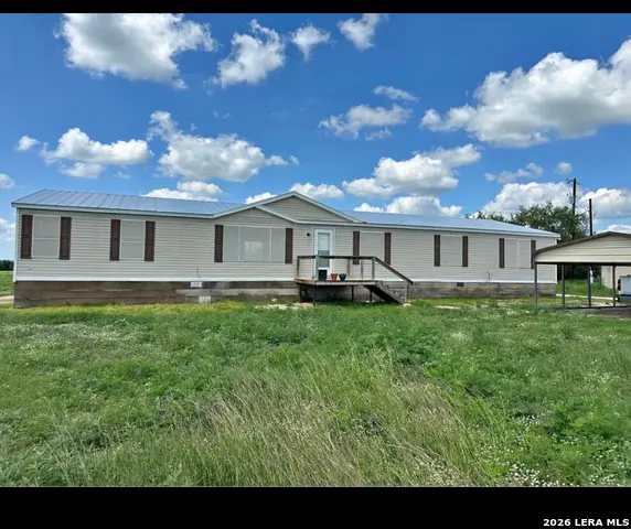 1667 County Road 345, Knippa, TX 78870
