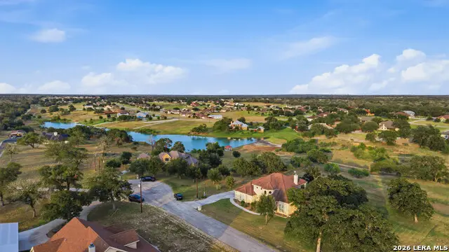 128 Abrego Ridge Dr, Floresville, TX 78114 - #2