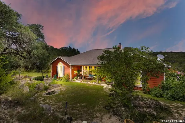 126 Madrone Rdg, Comfort, TX 78013