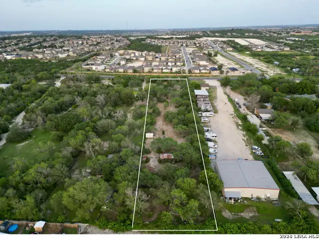 1861 Grosenbacher Rd, San Antonio, TX 78245 - #2