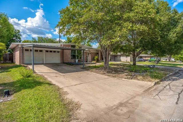 437 E Lindbergh Blvd, Universal City, TX 78148 - #2