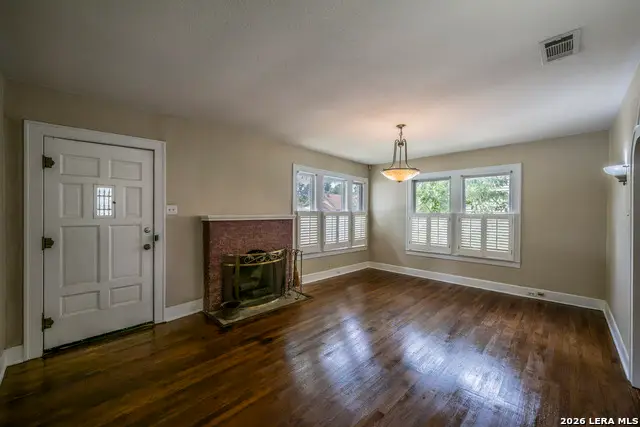 301 Furr Dr, San Antonio, TX 78201 - #3