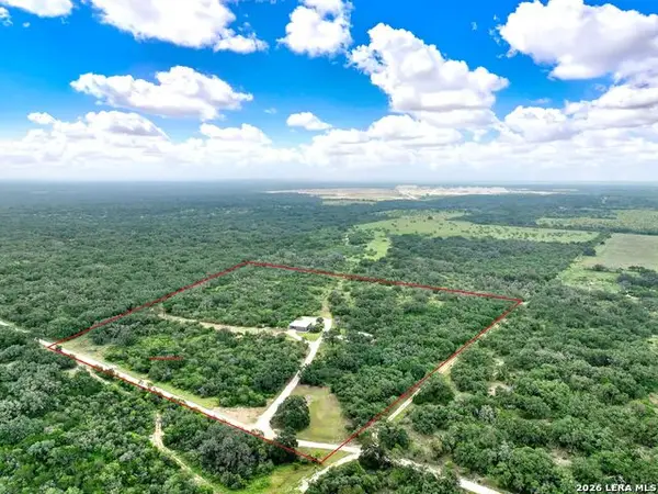 144 Pr 324, Dhanis, TX 78850