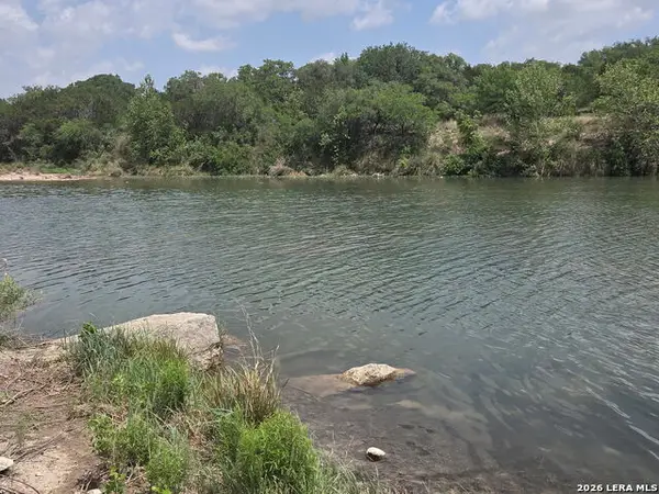 33360 S Hwy 55, Uvalde, TX 78801