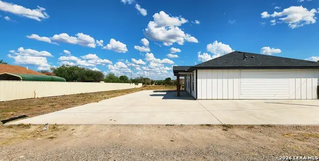 86 Los Sauces Rd, Eagle Pass, TX 78852 - #2