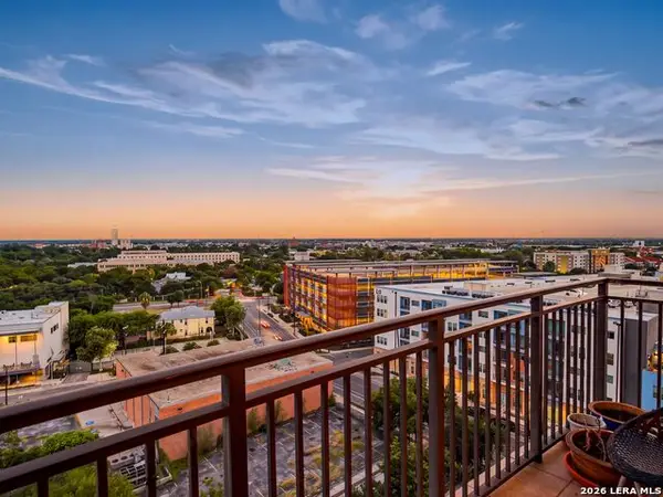 230 Dwyer Avenue #904, San Antonio, TX 78204