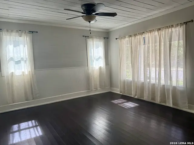 1832 Nolan St, San Antonio, TX 78202 - #3