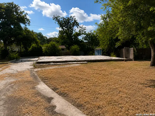 5042 Frank Borman Dr, Kirby, TX 78219 - #1