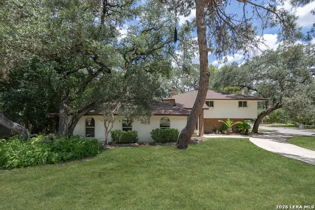 301 Sagecrest Dr, Hollywood Park, TX 78232 - #2