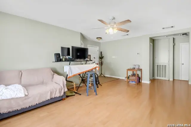 6850 Cape Meadow Dr, Converse, TX 78109 - #2