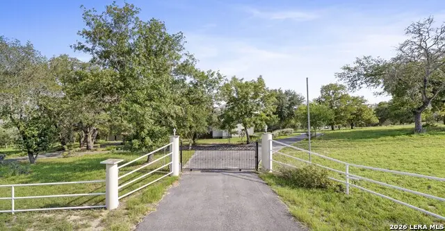217 Sky View Dr, Adkins, TX 78101 - #3