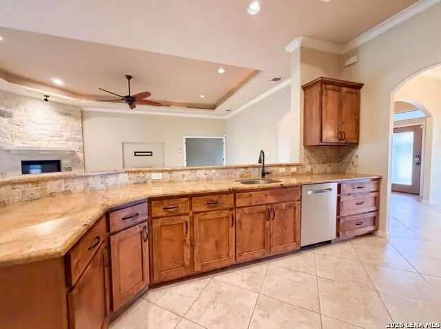 197 Vintage Ranch Cir, La Vernia, TX 78121 - #2