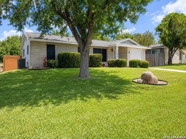 7426 Mountain Oak Trl, Live Oak, TX 78233 - #1