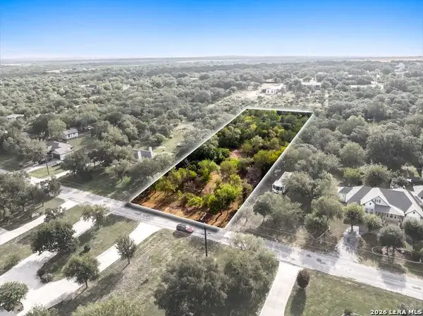 415 County Road 3830, San Antonio, TX 78253