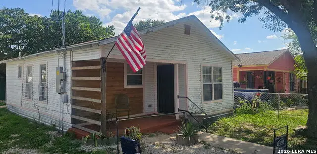 2214 Menchaca, San Antonio, TX 78207 - #2