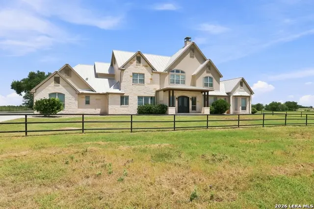 1384 County Road 532, Hondo, TX 78861 - #3