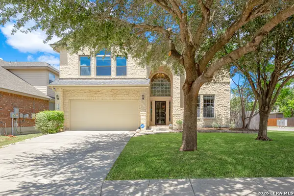 326 Loch Lomond Dr, Cibolo, TX 78108