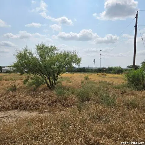 732 Chula Vista Rd., Eagle Pass, TX 78852 - #3