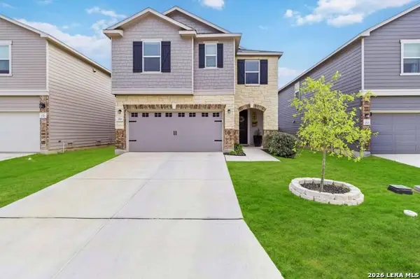 261 Deer Crest Dr, New Braunfels, TX 78130