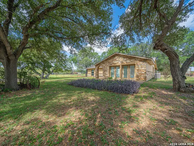 1935 E Fm 1518, Saint Hedwig, TX 78152 - #1